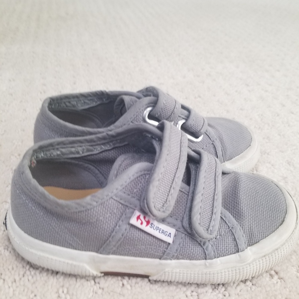 SOLD. Superga Italian kids velcro shoes, size 27 - Picture 1 of 6